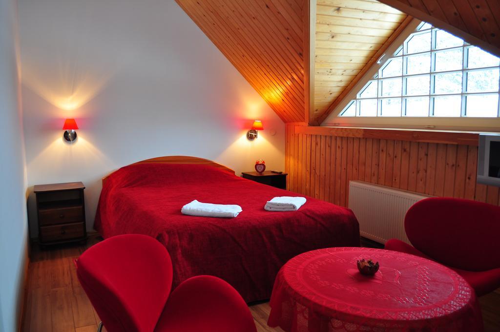 Guesthouse Leiputrija Ādaži Eksteriør billede