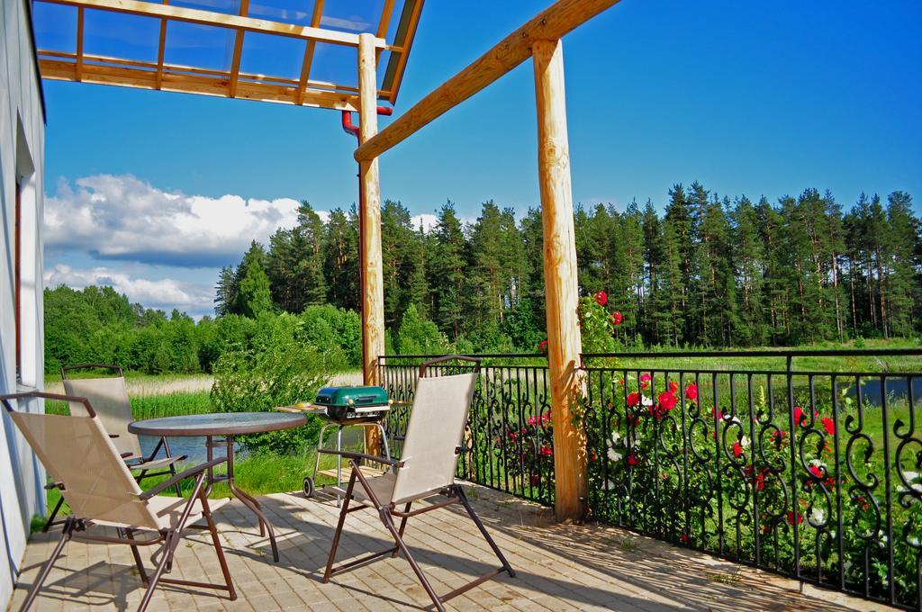Guesthouse Leiputrija Ādaži Eksteriør billede