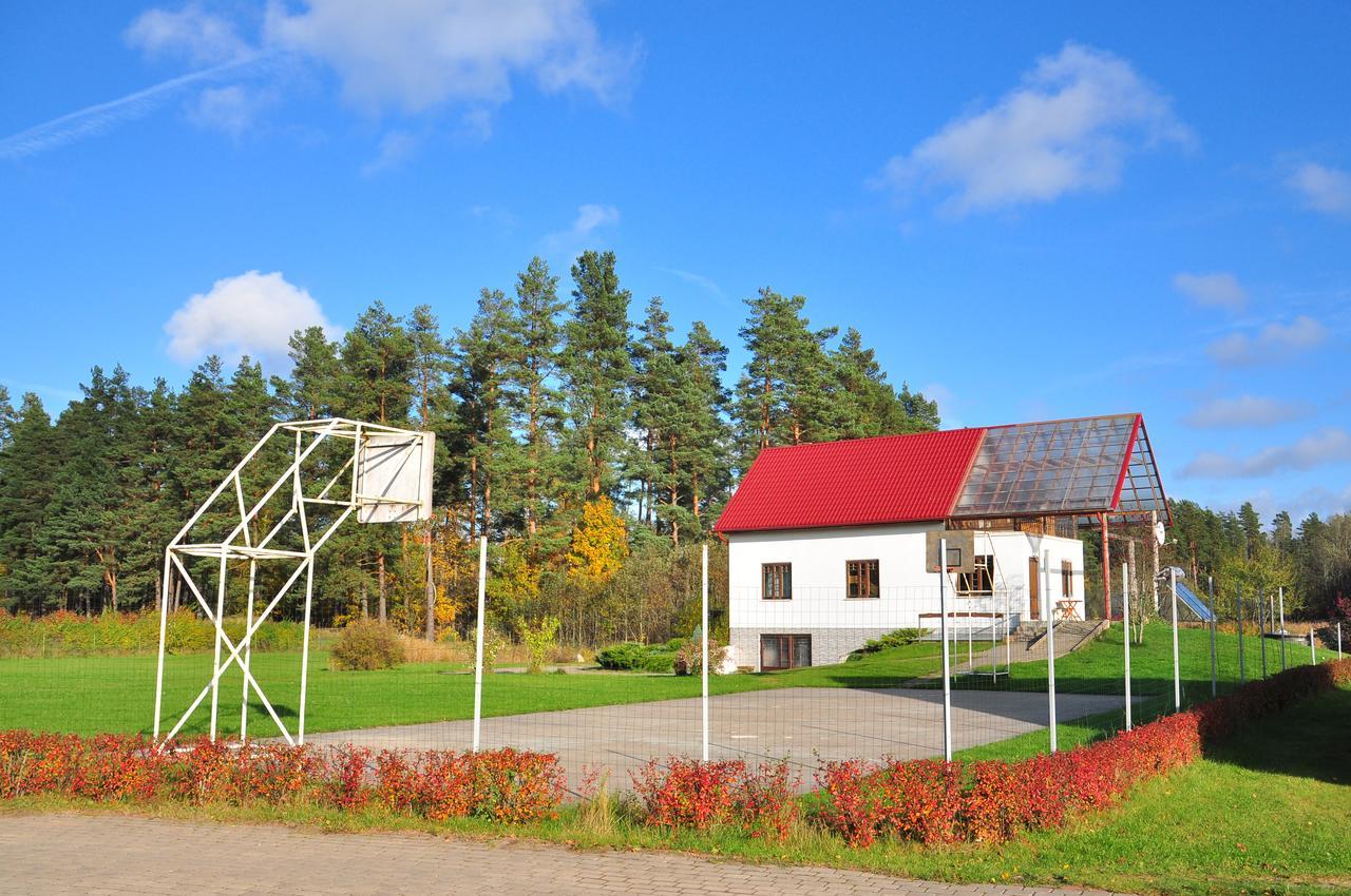 Guesthouse Leiputrija Ādaži Eksteriør billede