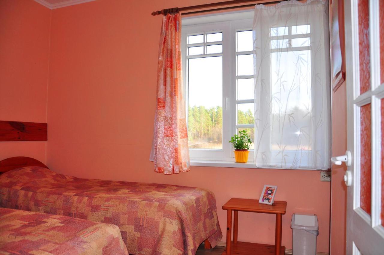Guesthouse Leiputrija Ādaži Eksteriør billede
